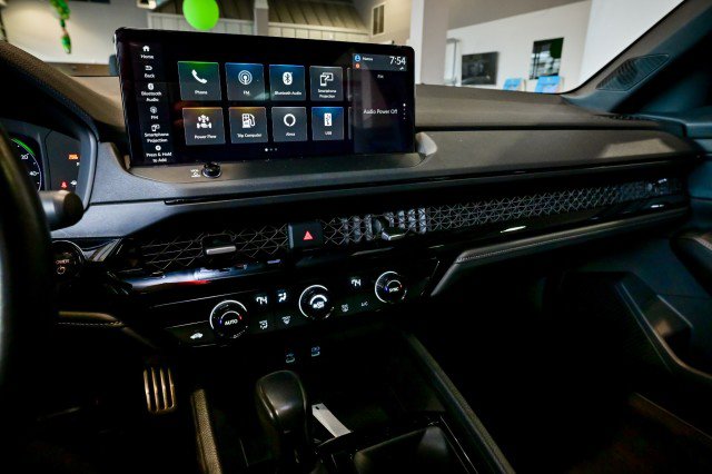 Used 2023 Honda Accord Sport image 37
