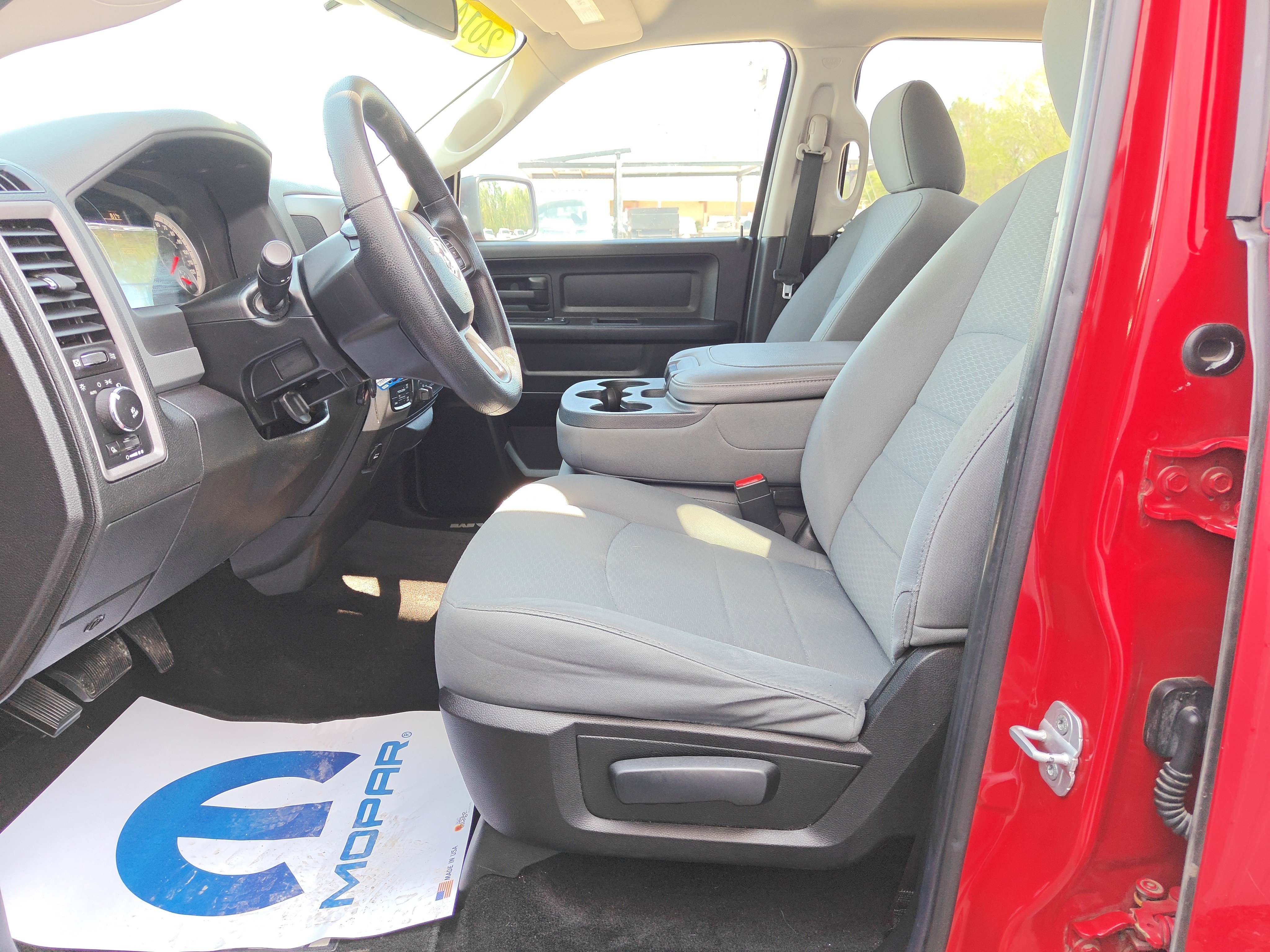Used 2014 RAM 1500 Express AWD/4WD image 18