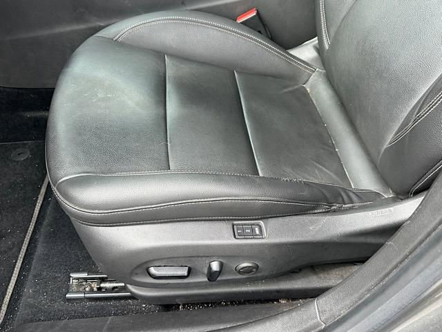 Used 2018 Buick Regal Essence w/ Driver Confidence Package #1 image 10