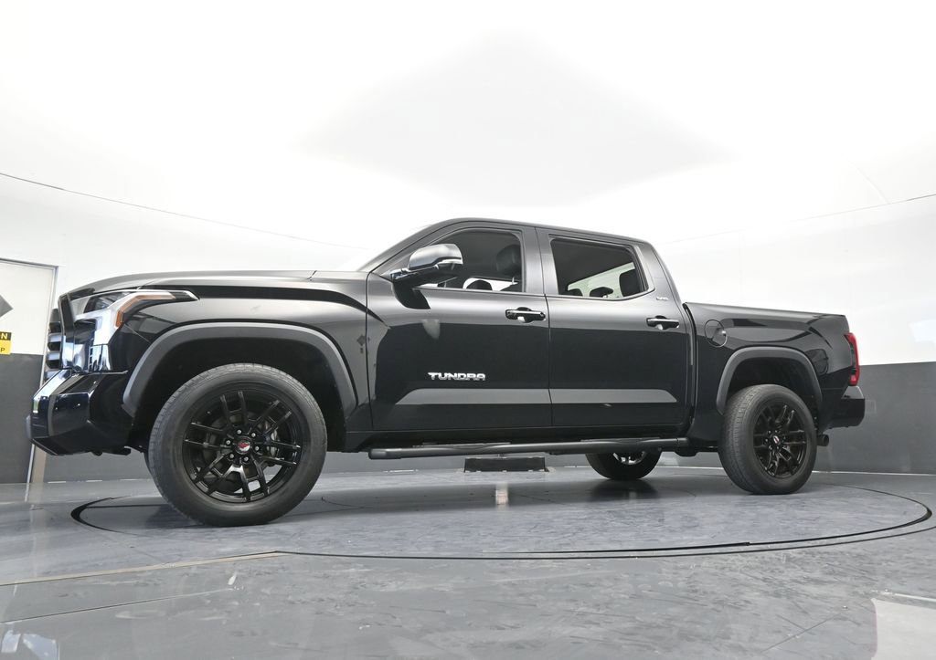 Used 2023 Toyota Tundra SR5 w/ SR5 Premium Package AWD/4WD image 55