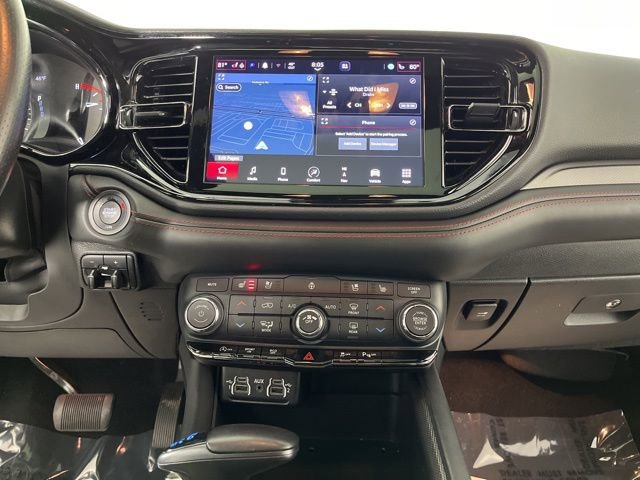 Used 2023 Dodge Durango GT image 25