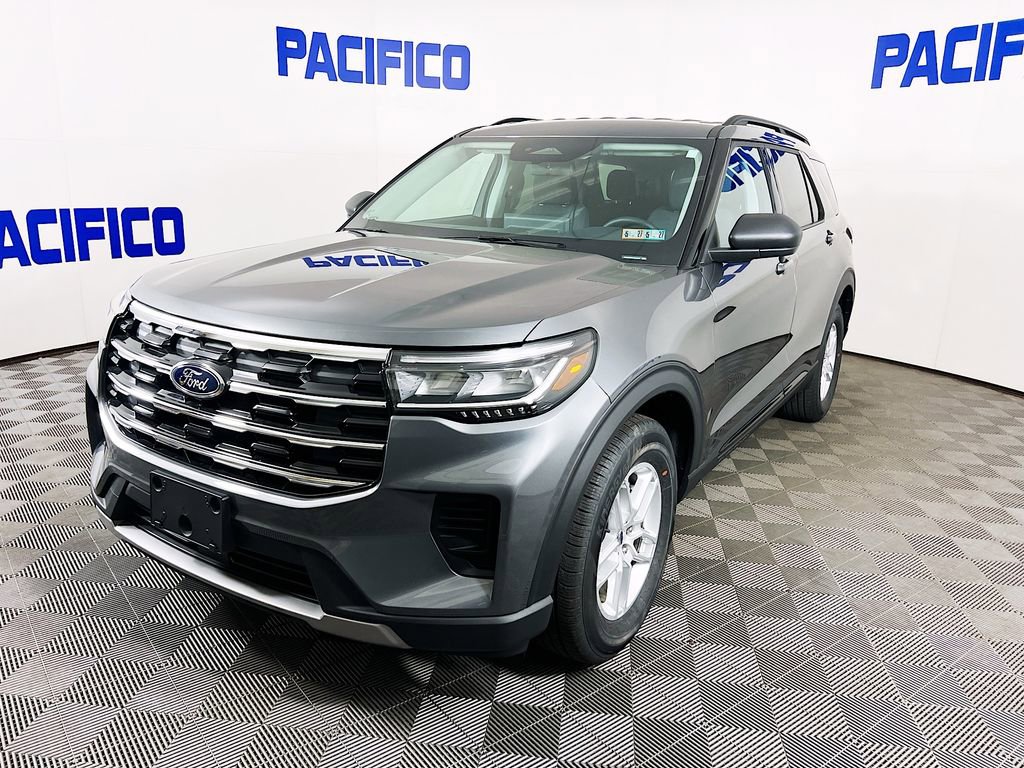 Used 2026 Ford Explorer Active AWD/4WD image 5