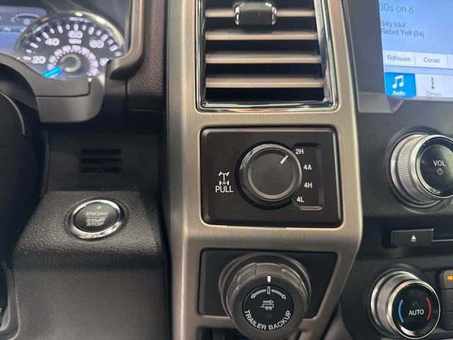 Used 2017 Ford F150 Platinum w/ Equipment Group 701A Luxury image 39