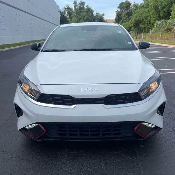 Used 2022 Kia Forte GT-Line FWD image 2