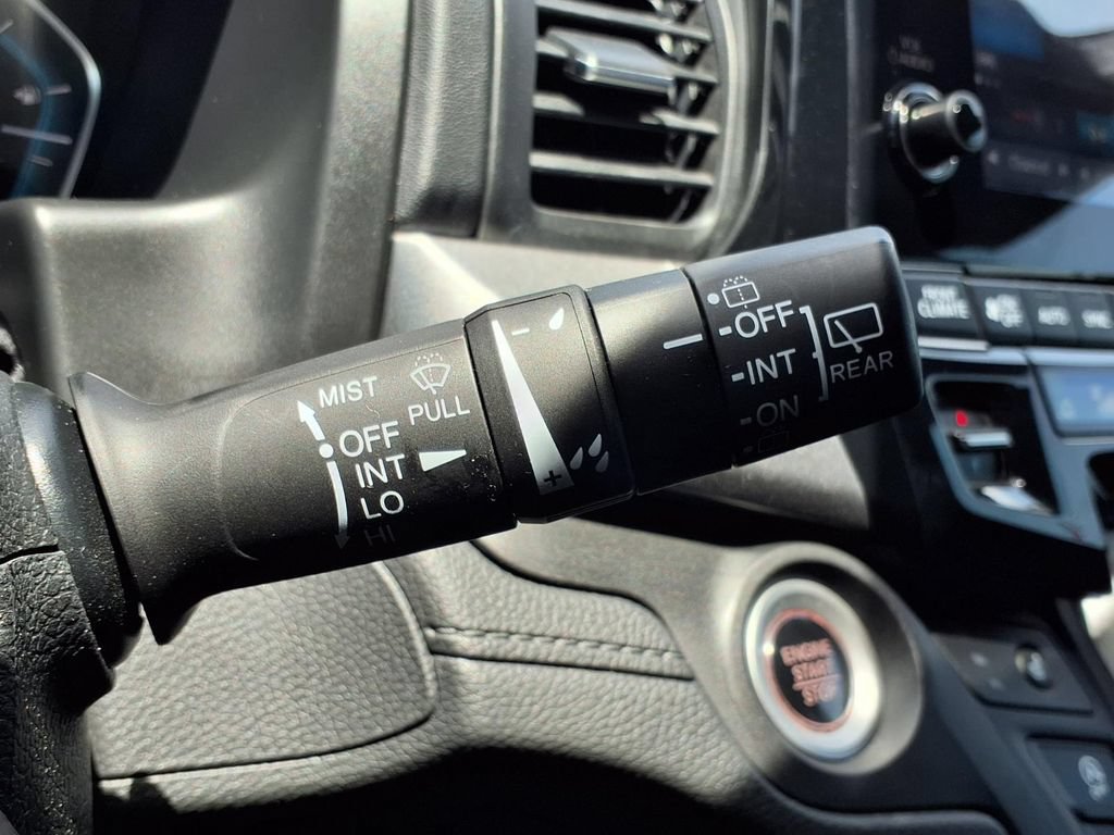 Used 2023 Honda Odyssey Sport image 19