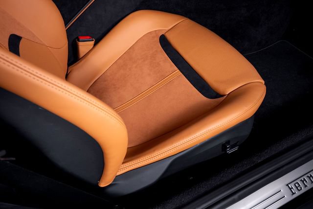 Certified 2024 Ferrari Roma Spider RWD image 52