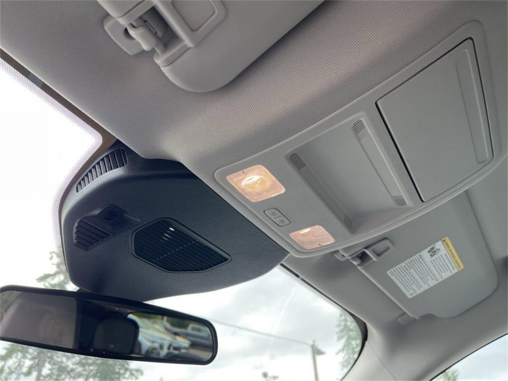 New 2025 Ford Escape SE image 22