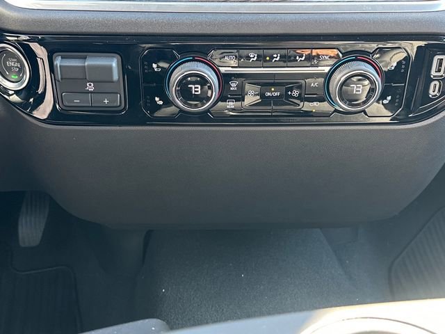 Used 2025 Chevrolet Silverado 1500 RST image 25