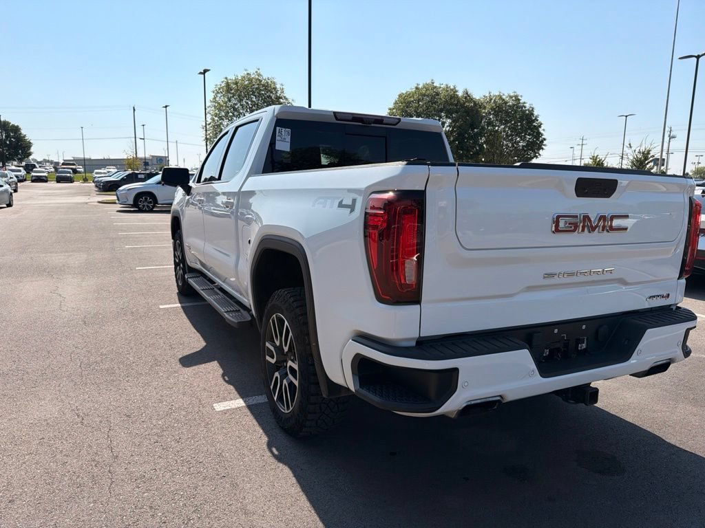 Used 2021 GMC Sierra 1500 AT4 w/ AT4 Value Package AWD/4WD image 9