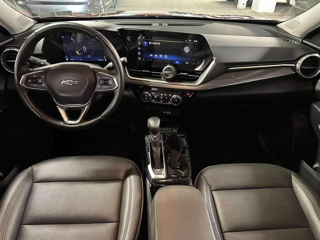 Certified 2024 Chevrolet Trax ACTIV w/ Sunroof Package FWD image 15