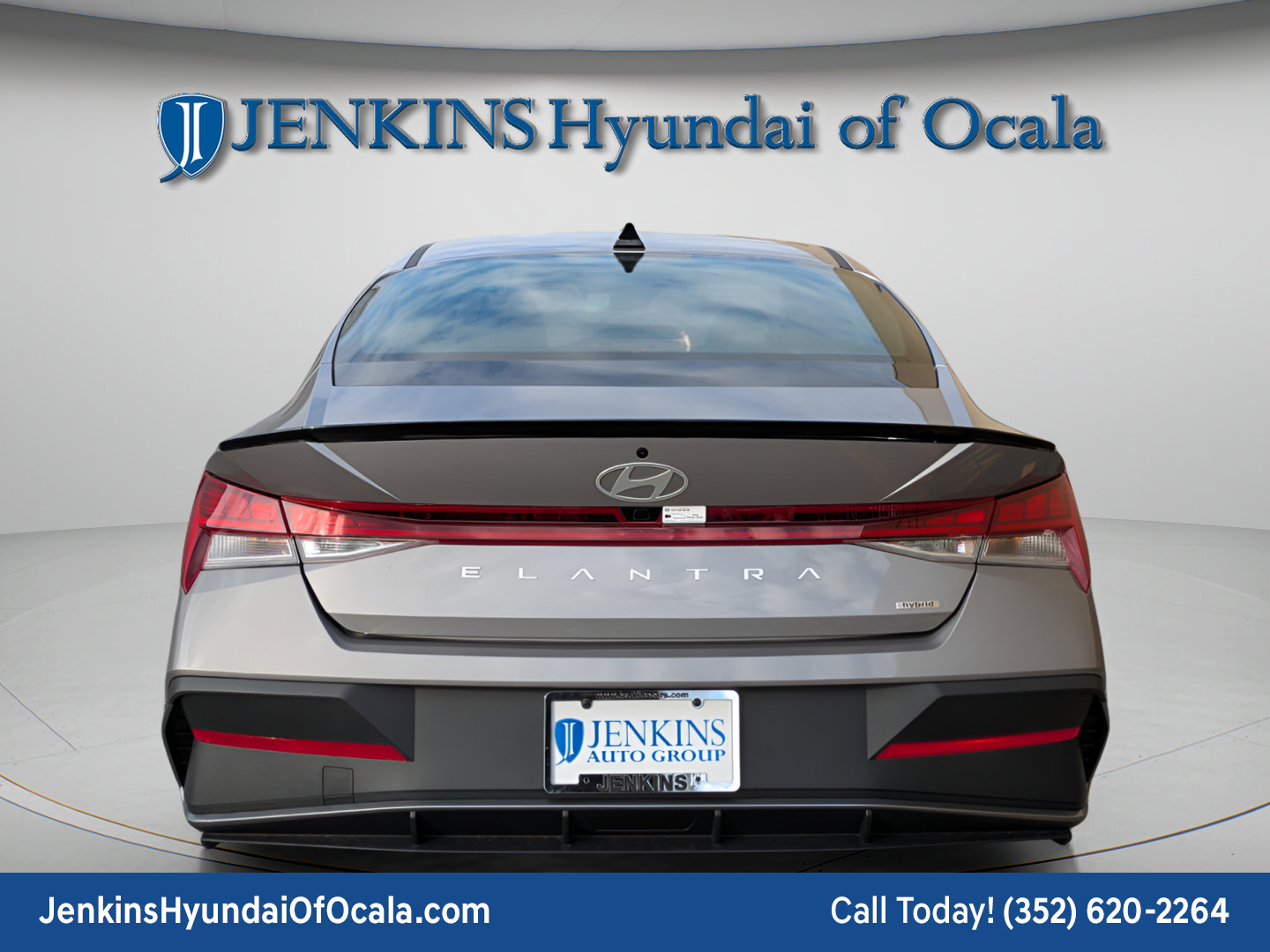 Certified 2025 Hyundai Elantra SEL FWD image 4
