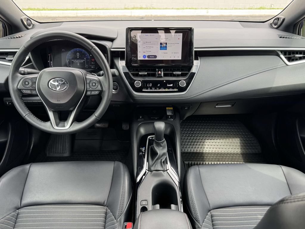 Used 2024 Toyota Corolla XSE FWD image 2