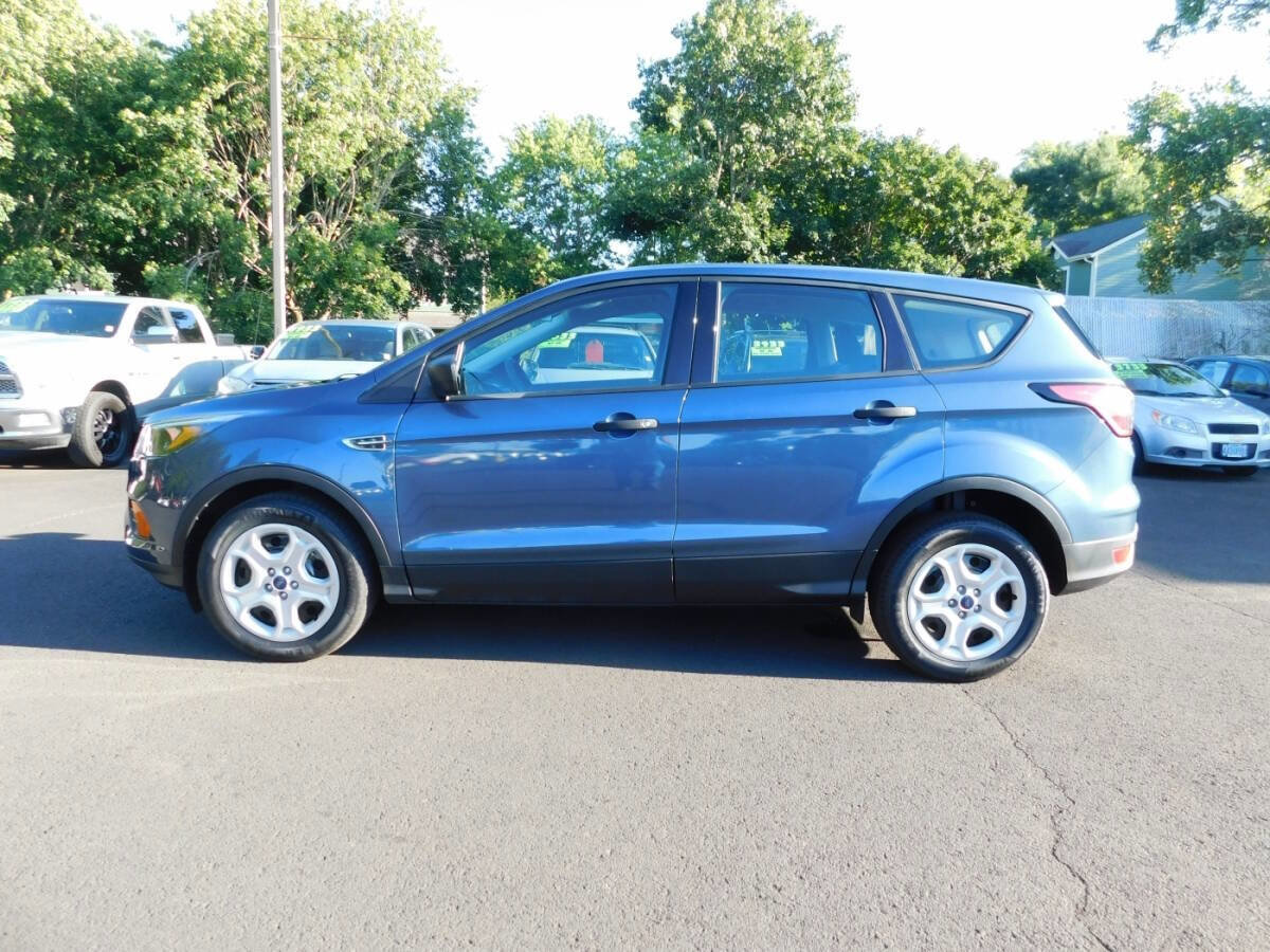 Used 2018 Ford Escape S image 19