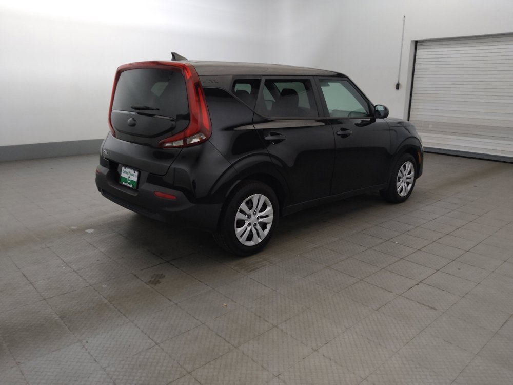 Used 2020 Kia Soul LX FWD image 10