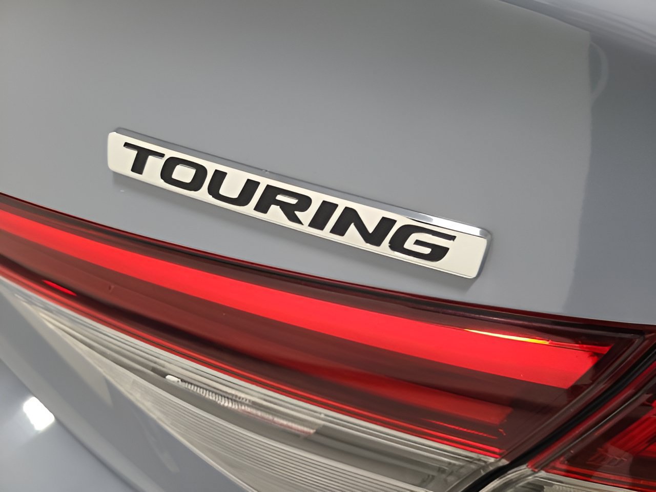Used 2024 Honda Civic Touring image 8
