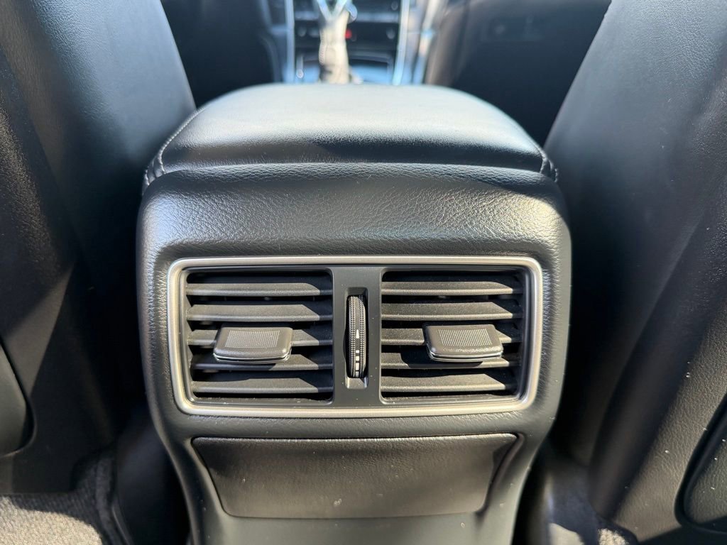 Used 2023 INFINITI Q50 Sensory image 12