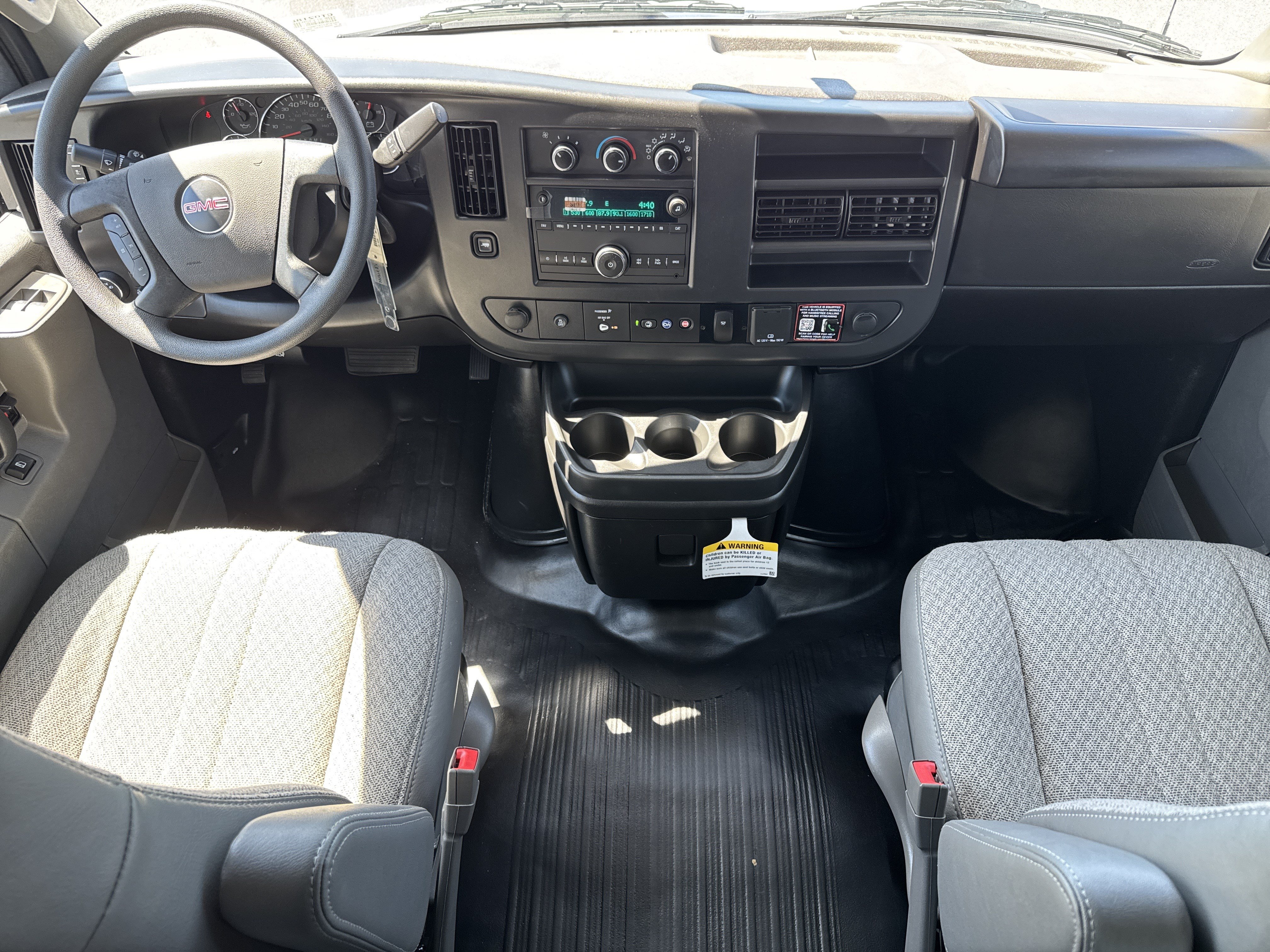 New 2026 GMC Savana 3500 w/ Power Convenience Package RWD image 25