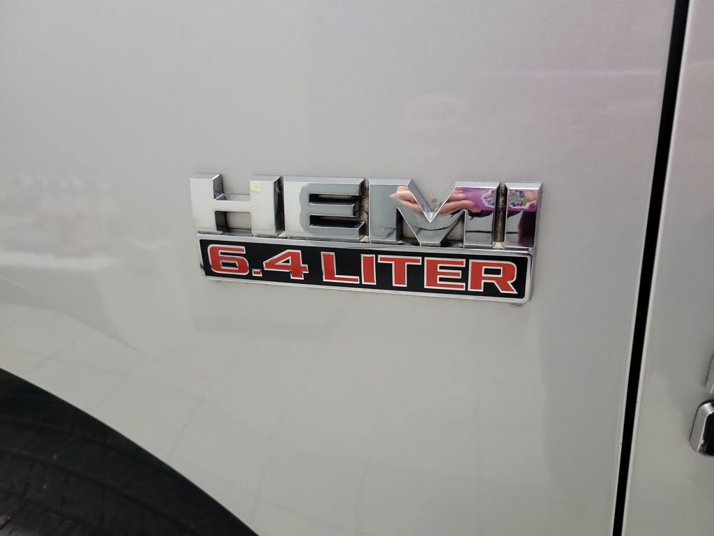 Used 2017 RAM 2500 Tradesman w/ Chrome Appearance Group image 4