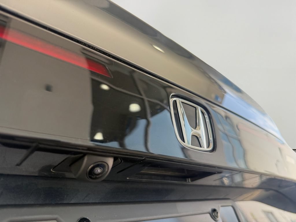 Certified 2024 Honda Accord Touring image 30