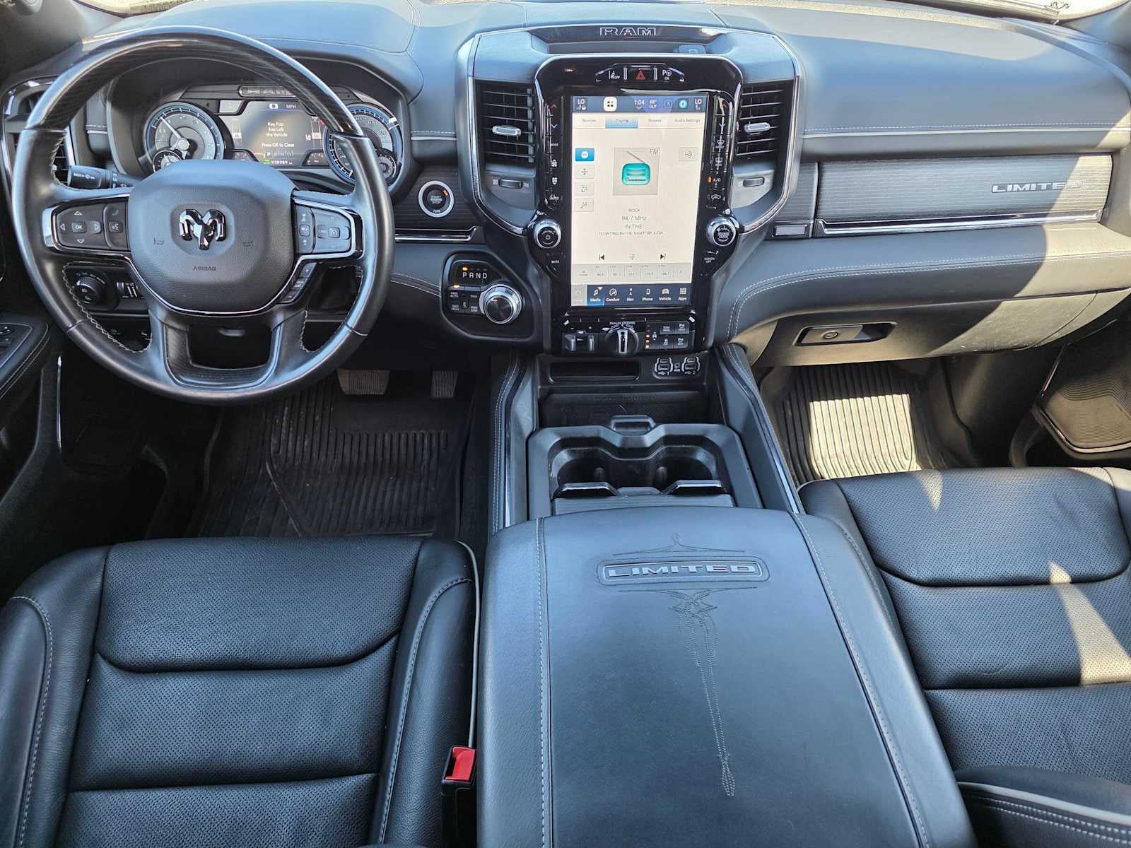 Used 2022 RAM 1500 Limited AWD/4WD image 17