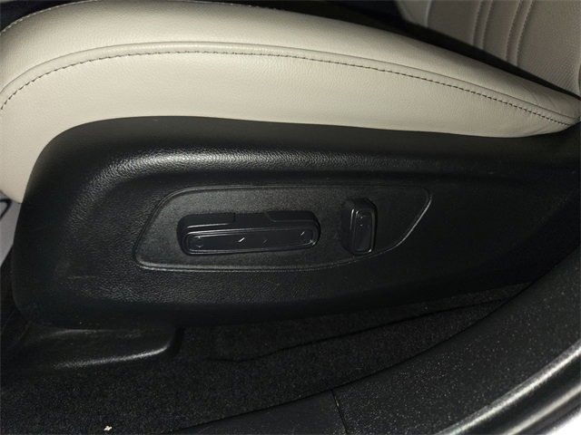 Used 2024 Honda HR-V EX-L image 12