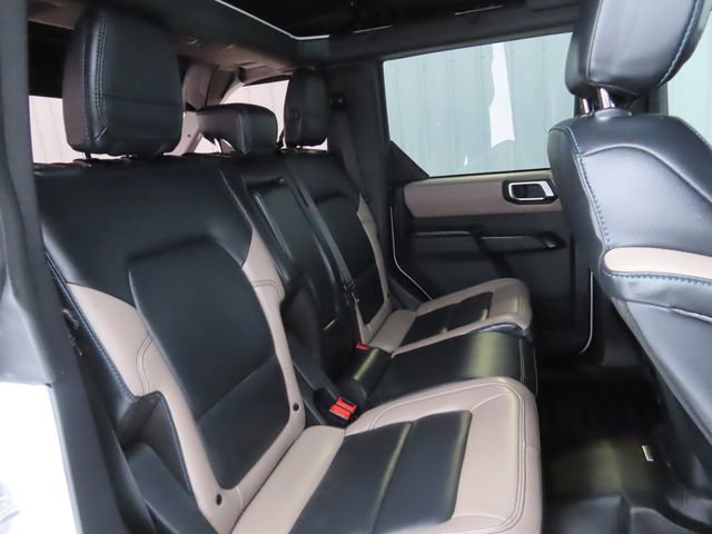 Used 2024 Ford Bronco Wildtrak image 29