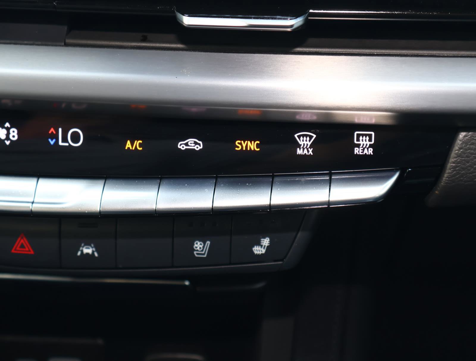 Used 2024 Cadillac XT4 Sport image 27