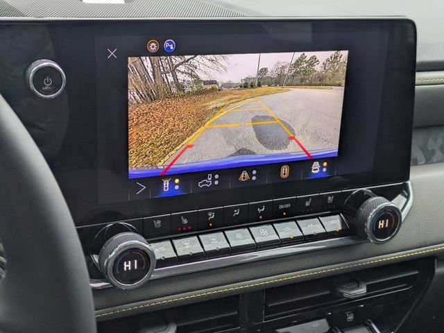 New 2026 Chevrolet Colorado ZR2 w/ Technology Package AWD/4WD image 20