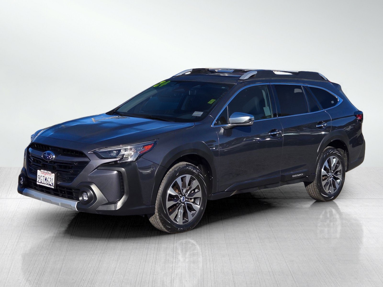 Used 2024 Subaru Outback Touring XT AWD/4WD image 8
