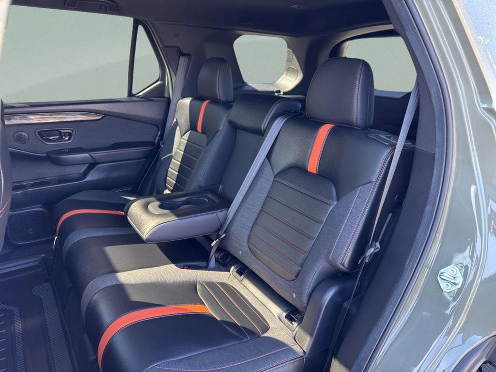 Used 2026 Honda Passport TrailSport image 11