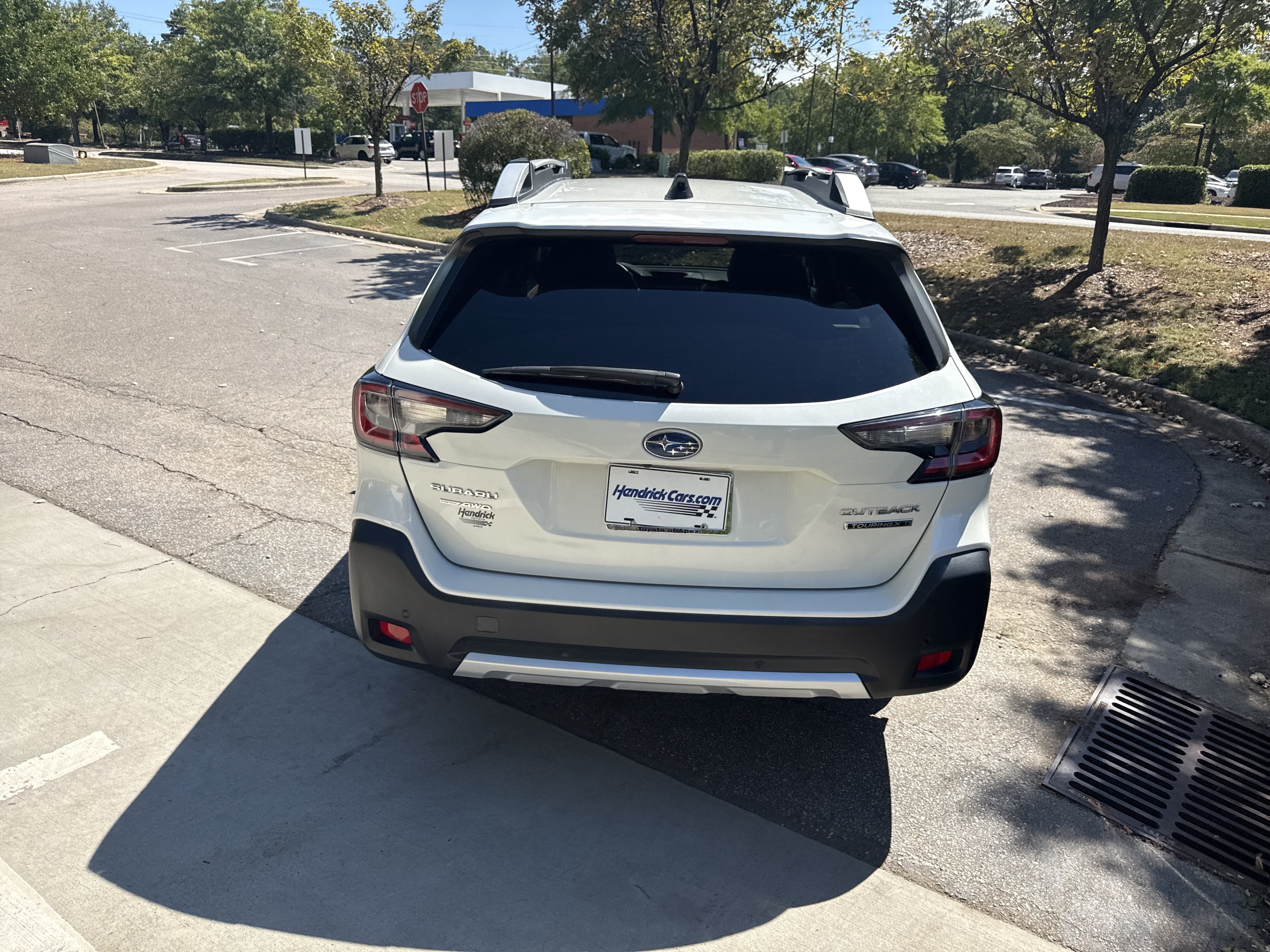 Used 2023 Subaru Outback Touring XT AWD/4WD image 9