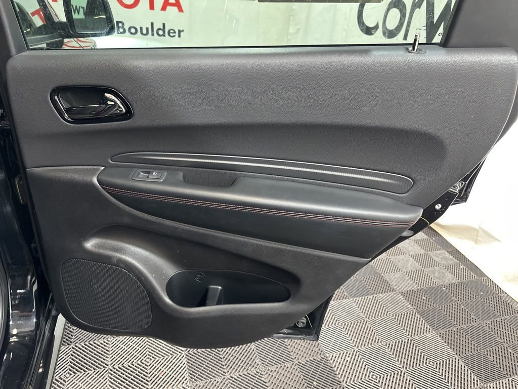 Used 2025 Dodge Durango GT AWD/4WD image 12