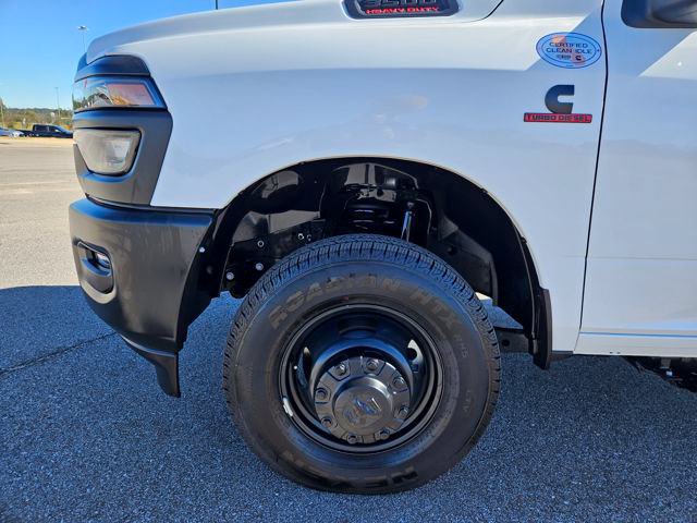 New 2025 RAM 3500 Tradesman AWD/4WD image 26