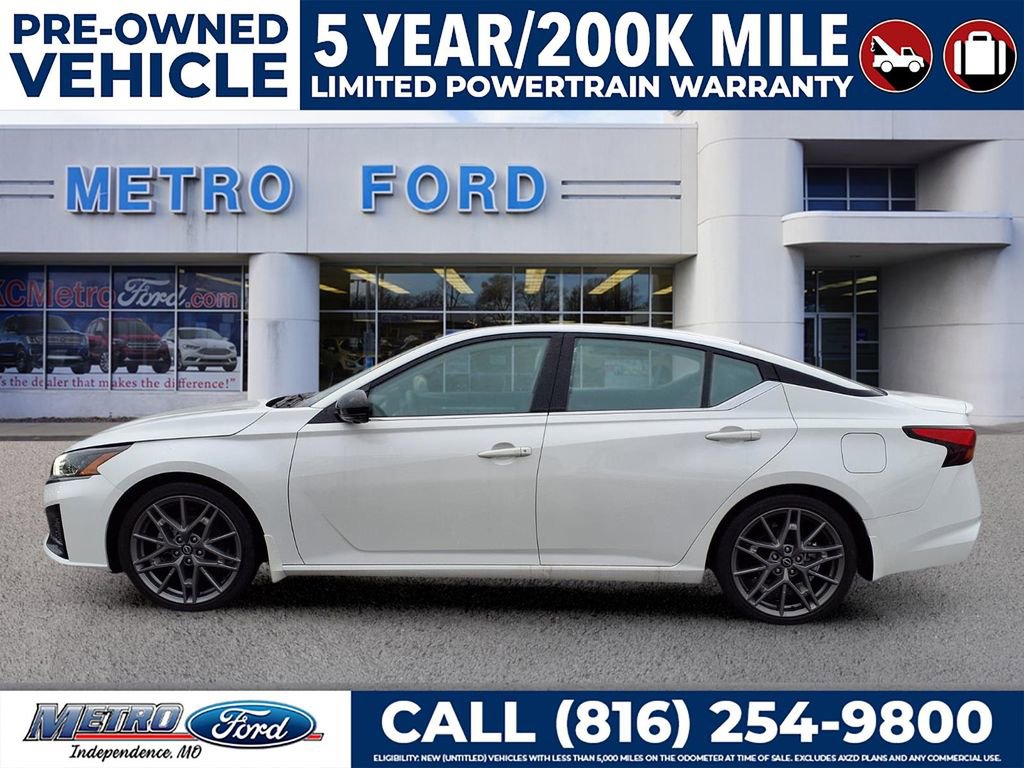 Used 2024 Nissan Altima 2.0 SR FWD image 7