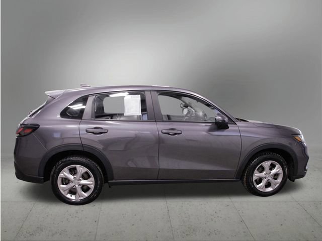 Certified 2023 Honda HR-V LX image 9