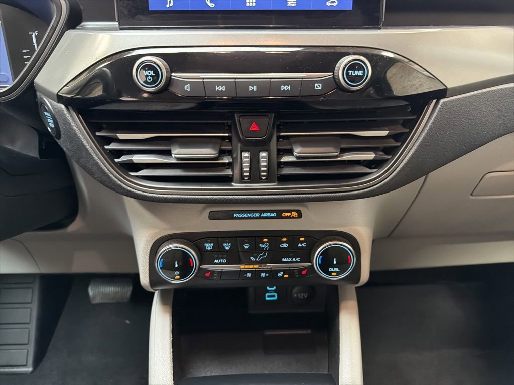 Used 2023 Ford Escape Active AWD/4WD image 19