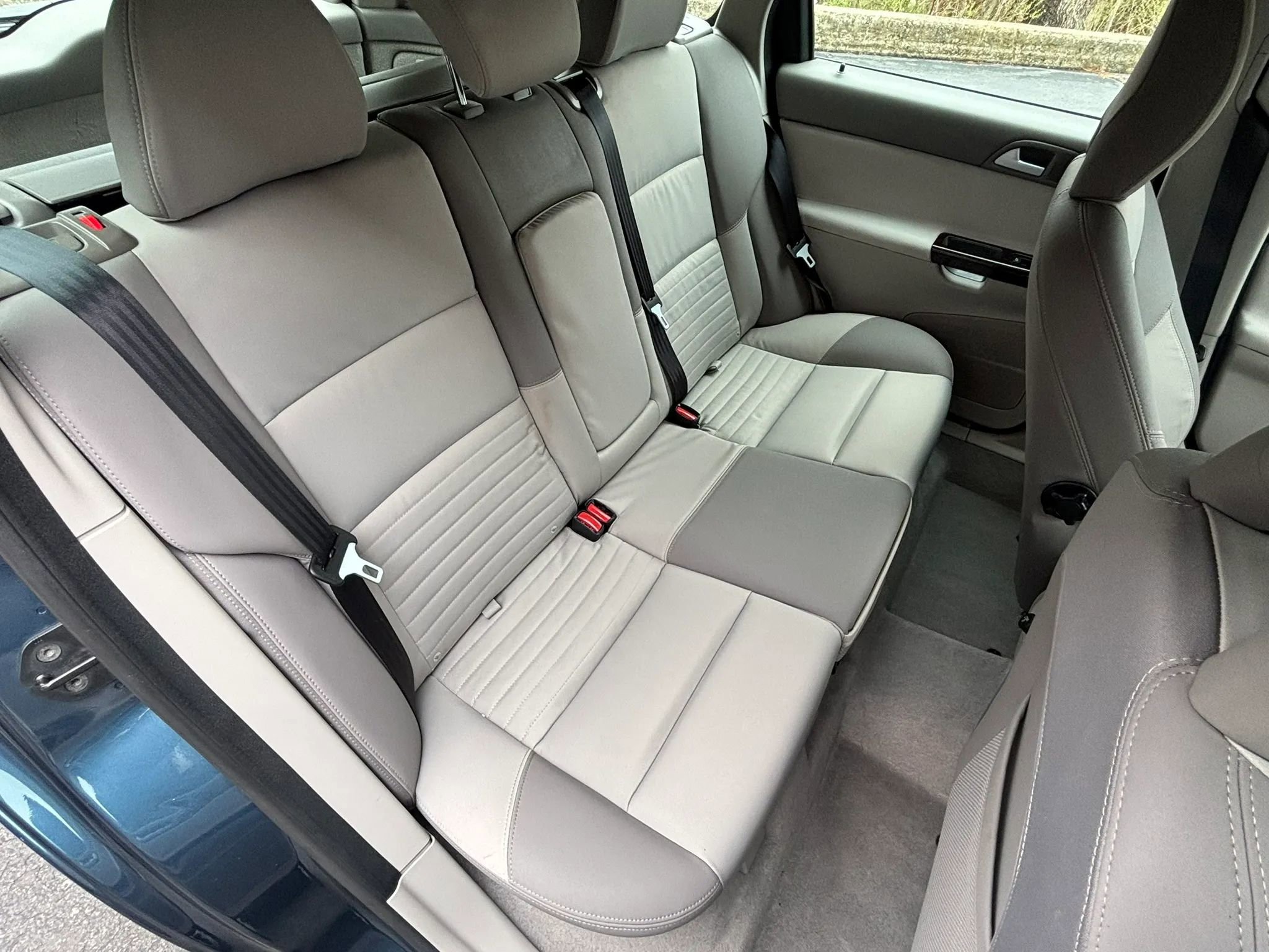 Used 2006 Volvo V50 2.4i FWD image 24