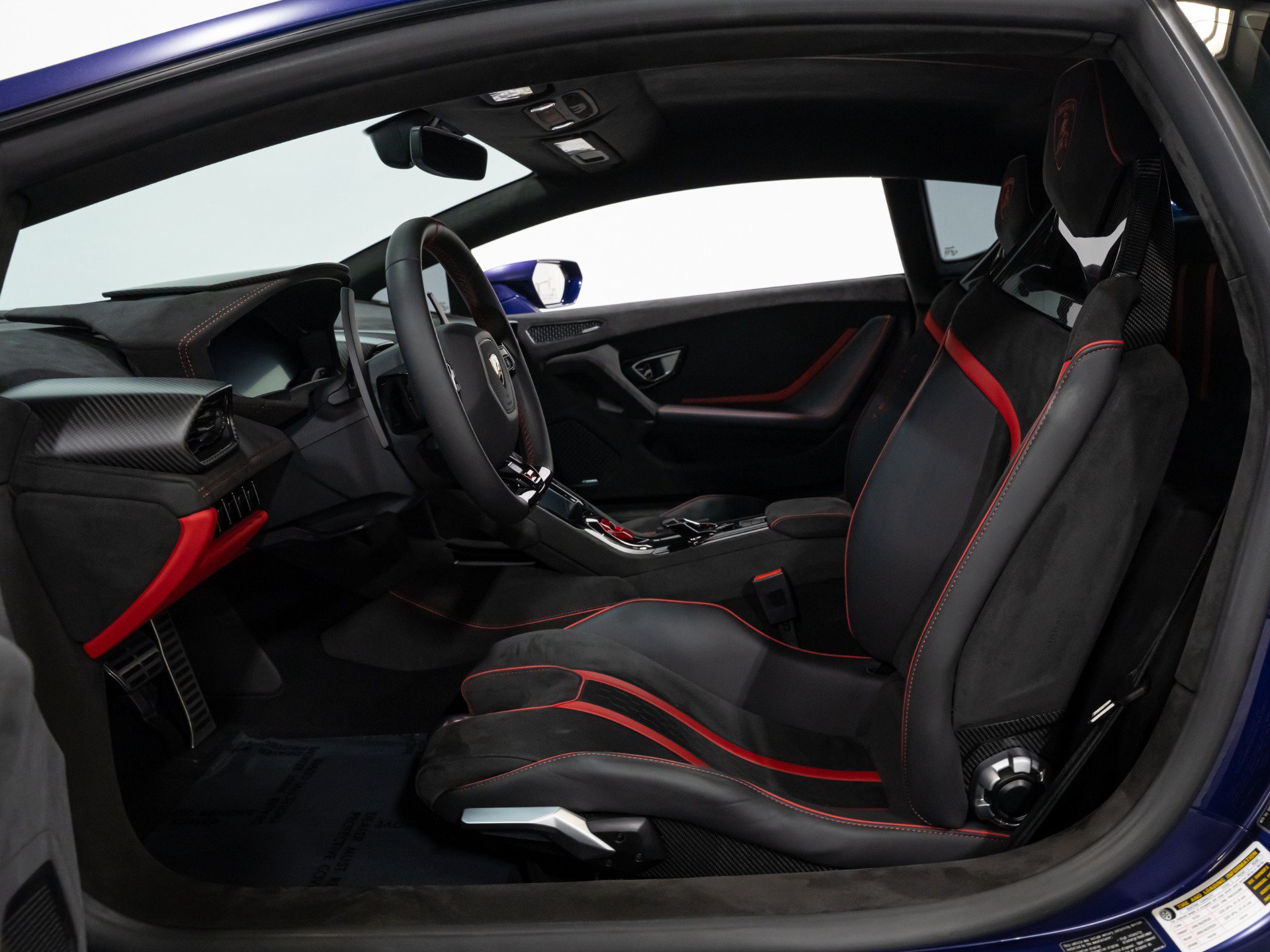 Used 2024 Lamborghini Huracan Tecnica RWD image 35