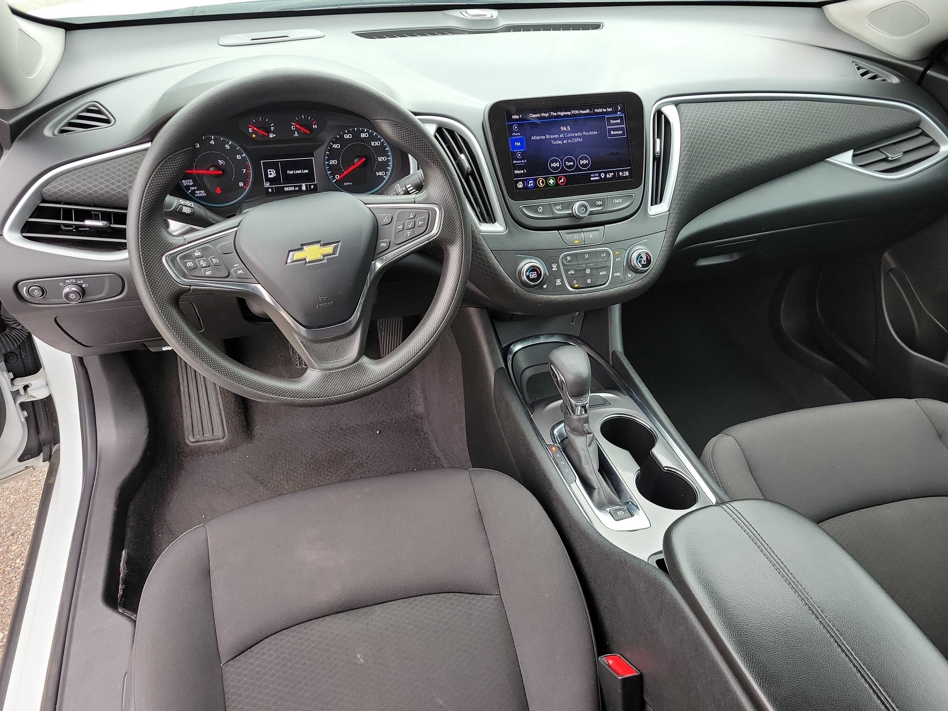 Used 2023 Chevrolet Malibu LT FWD image 14