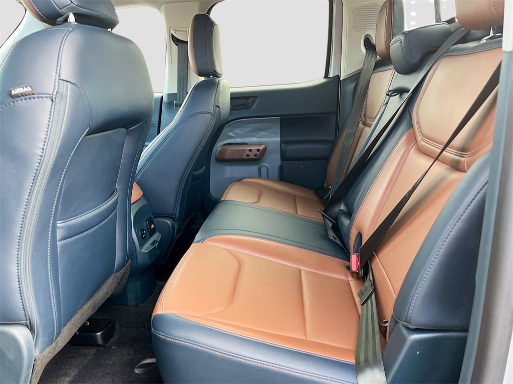 Used 2023 Ford Maverick Lariat w/ Lariat Luxury Package image 25