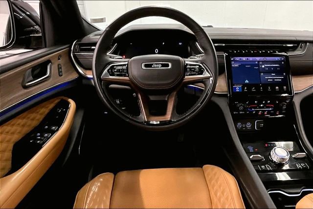 Used 2022 Jeep Grand Cherokee L Summit w/ Advanced Protech Group IV image 6