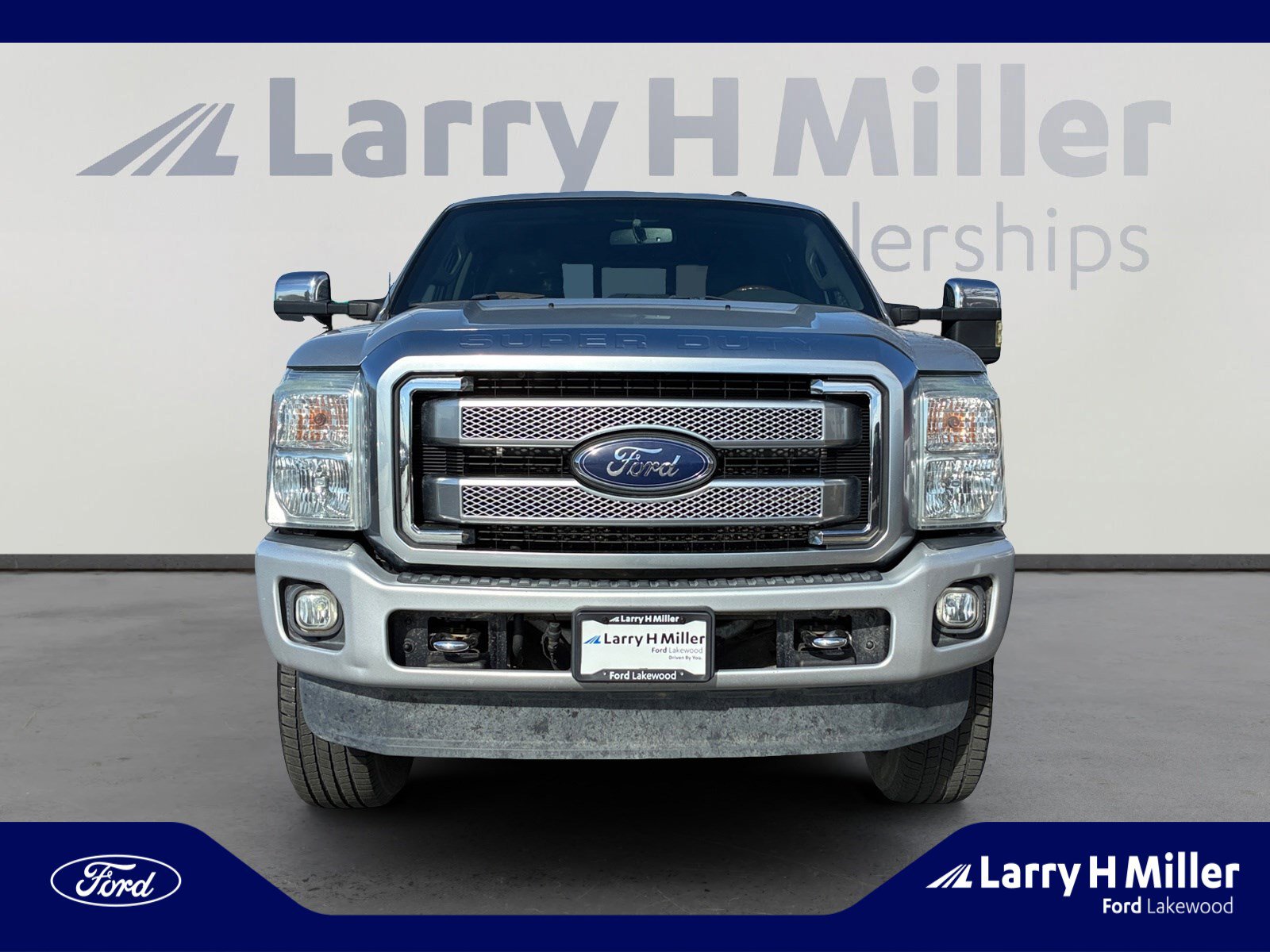 Used 2016 Ford F250 Platinum w/ FX4 Off-Road Package image 8