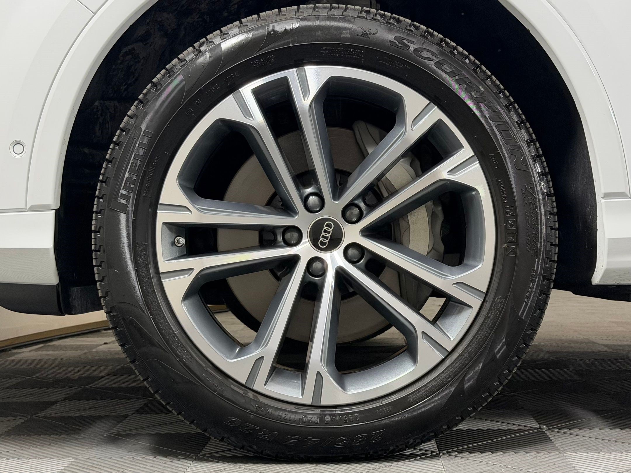 Certified 2026 Audi Q7 2.0T Premium AWD/4WD image 12