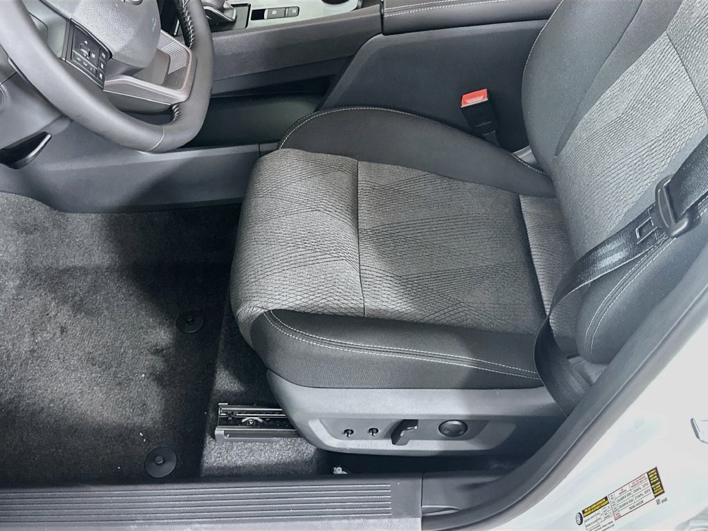 New 2027 Nissan Rogue SV w/ Cold Weather Package AWD/4WD image 26