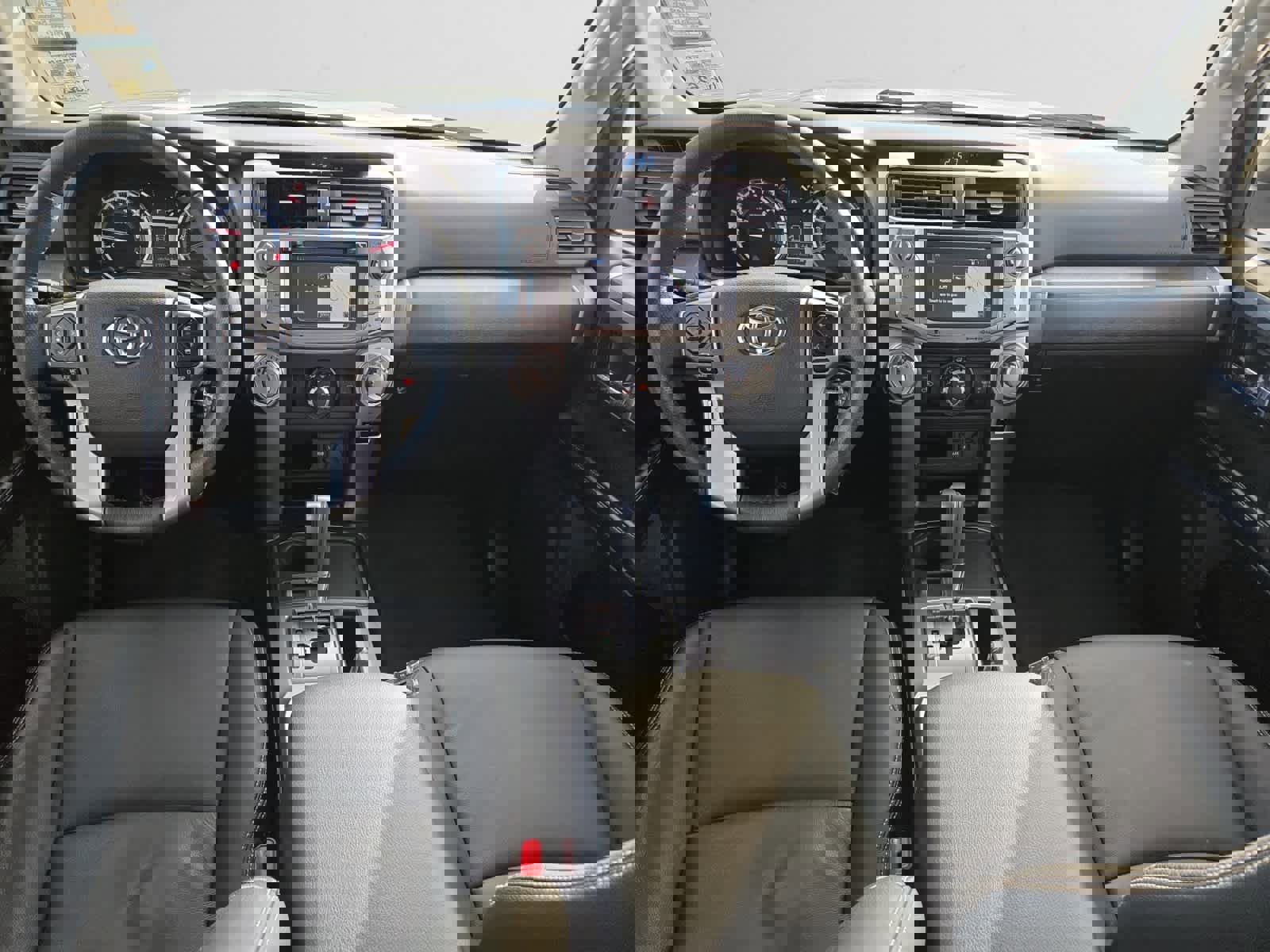 Used 2018 Toyota 4Runner SR5 image 10