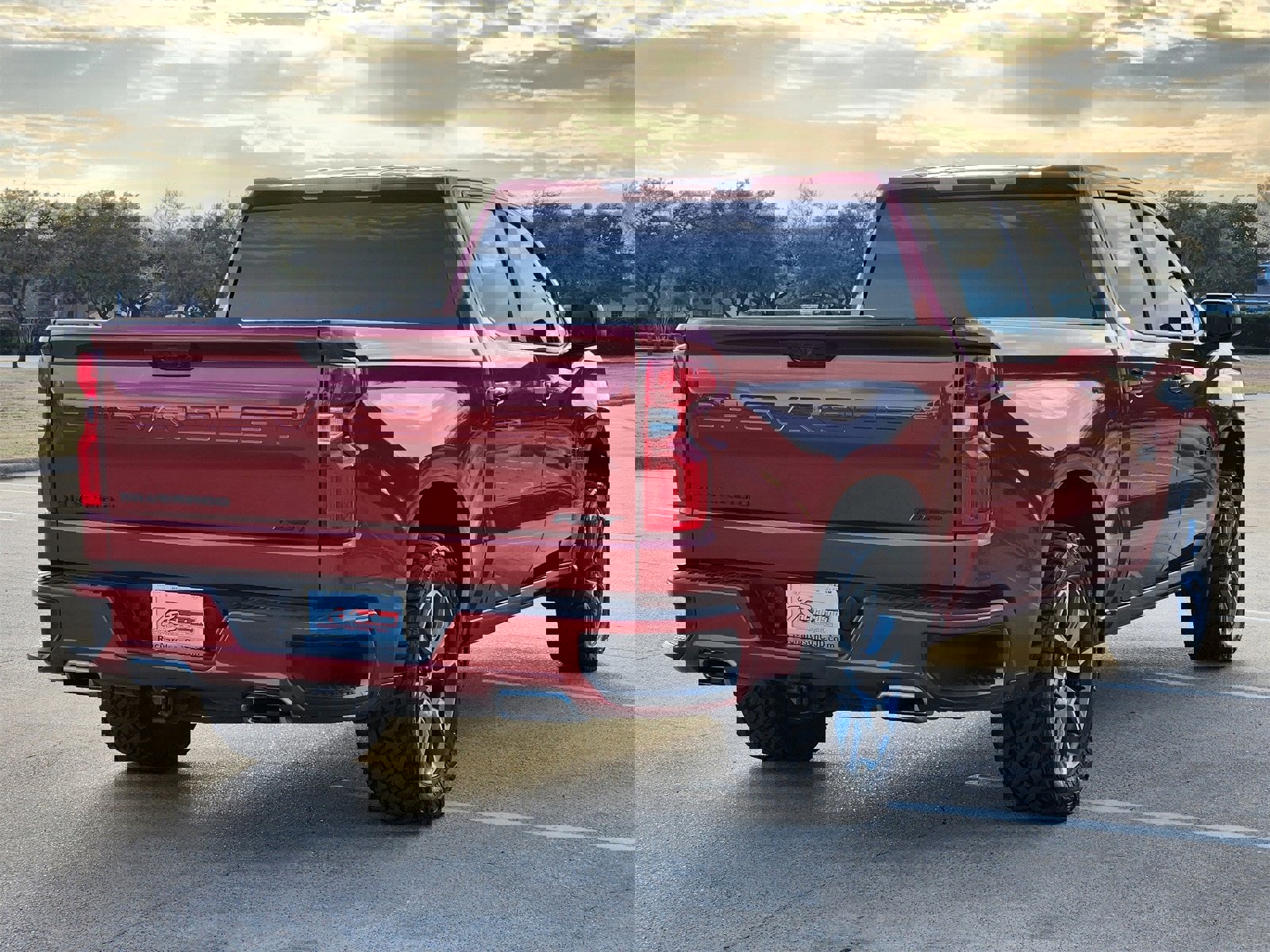 Used 2023 Chevrolet Silverado 1500 RST image 6