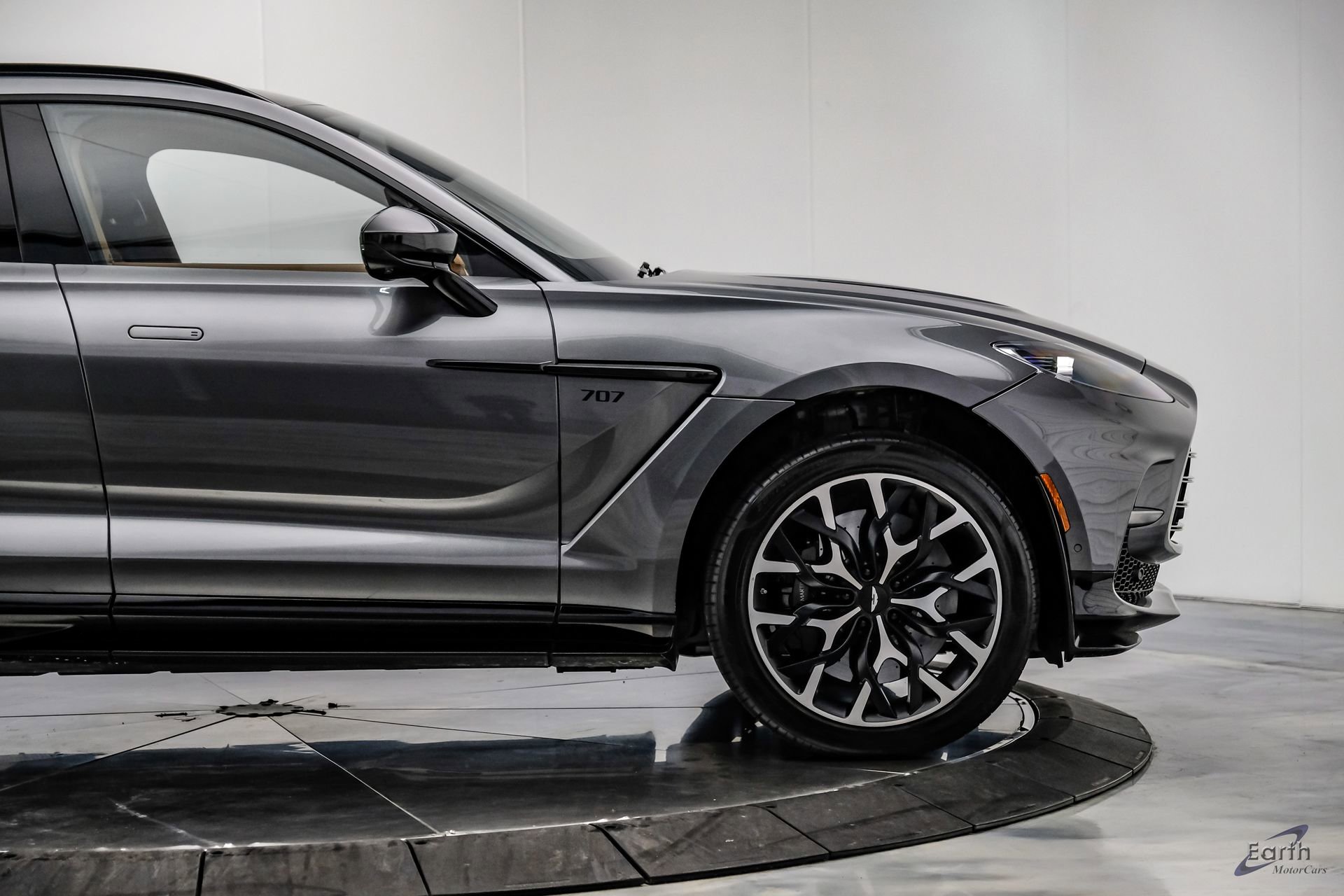 Used 2023 Aston Martin DBX 707 image 22
