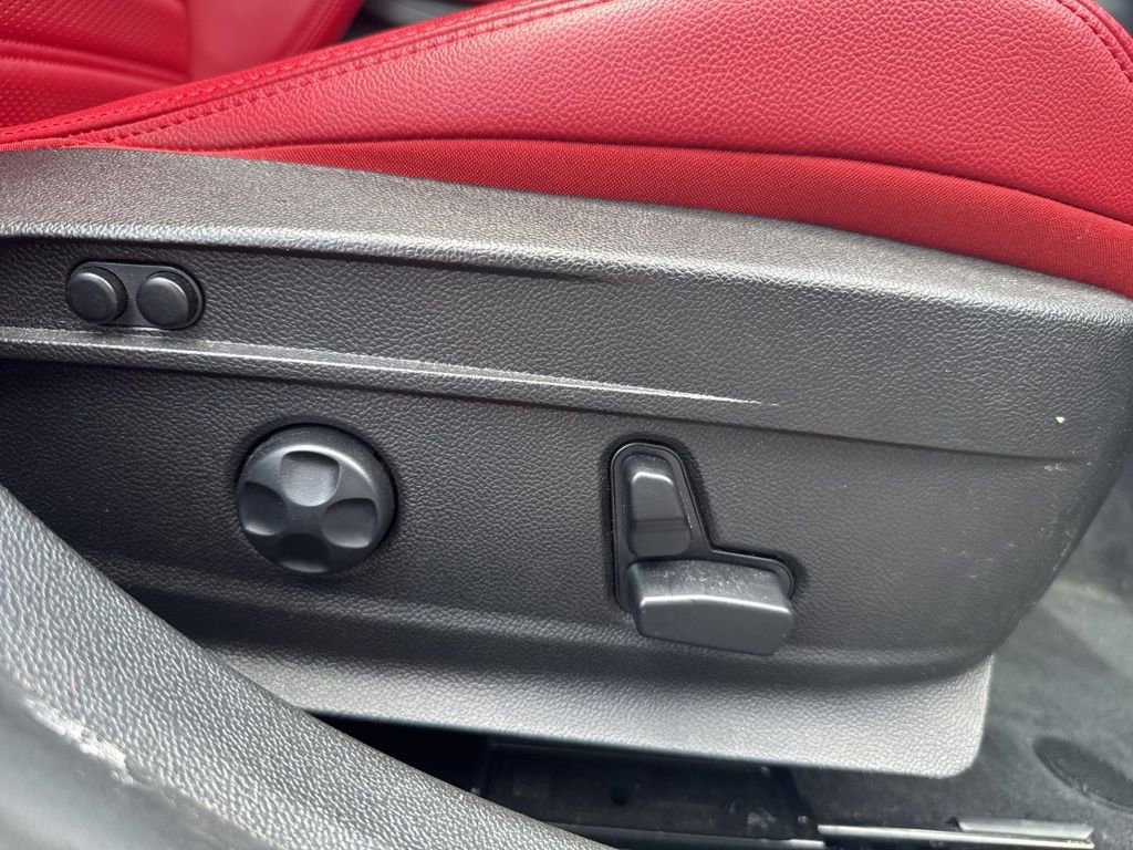 Used 2023 Alfa Romeo Giulia Veloce image 65