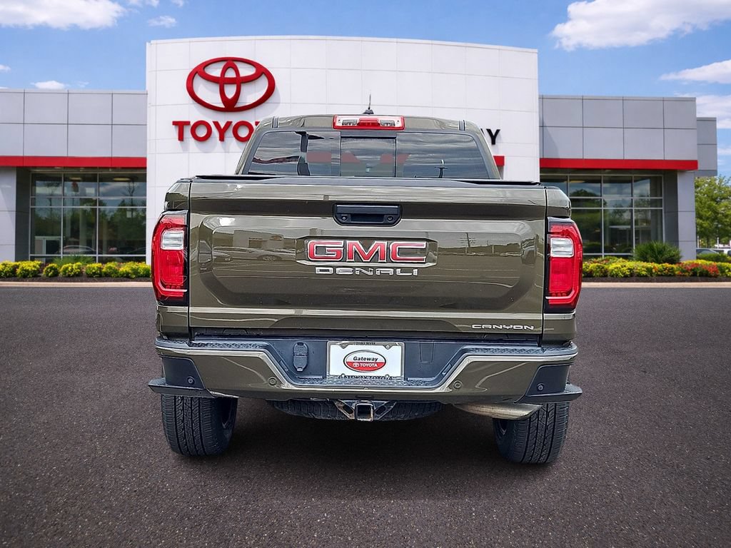 Used 2023 GMC Canyon Denali AWD/4WD image 6