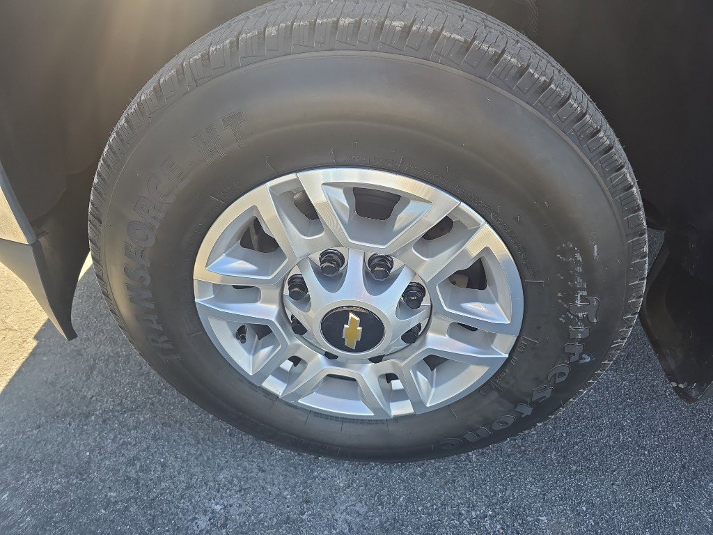 Used 2015 Chevrolet Silverado 3500 W/T image 29